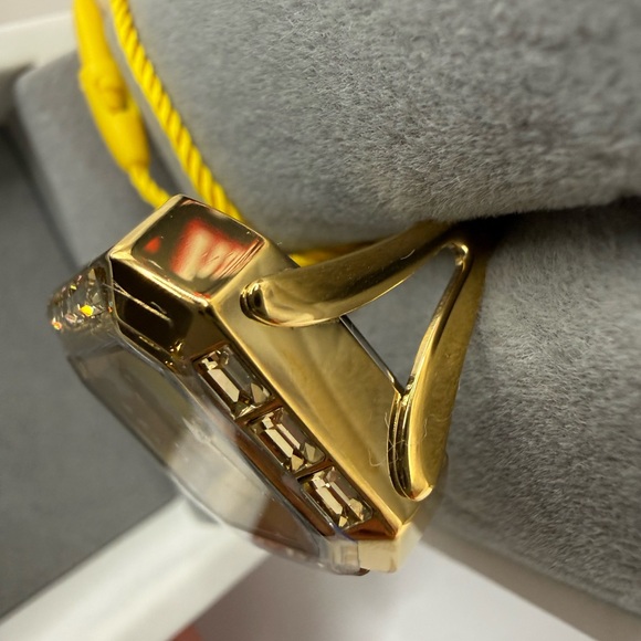 Invicta Mini Angel Women's Ring Watch - 21.5mm, Gold (49585) - Picture 9 of 9